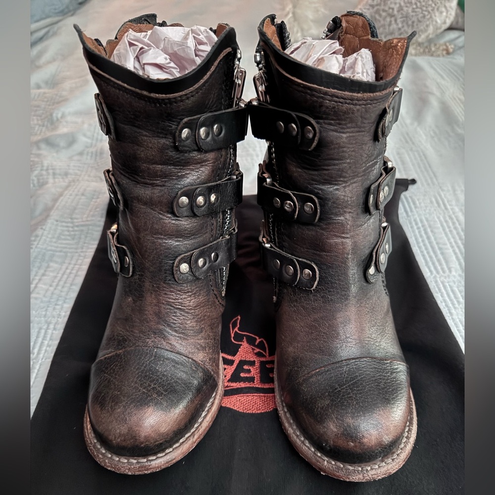 Freebird Beckett size 8